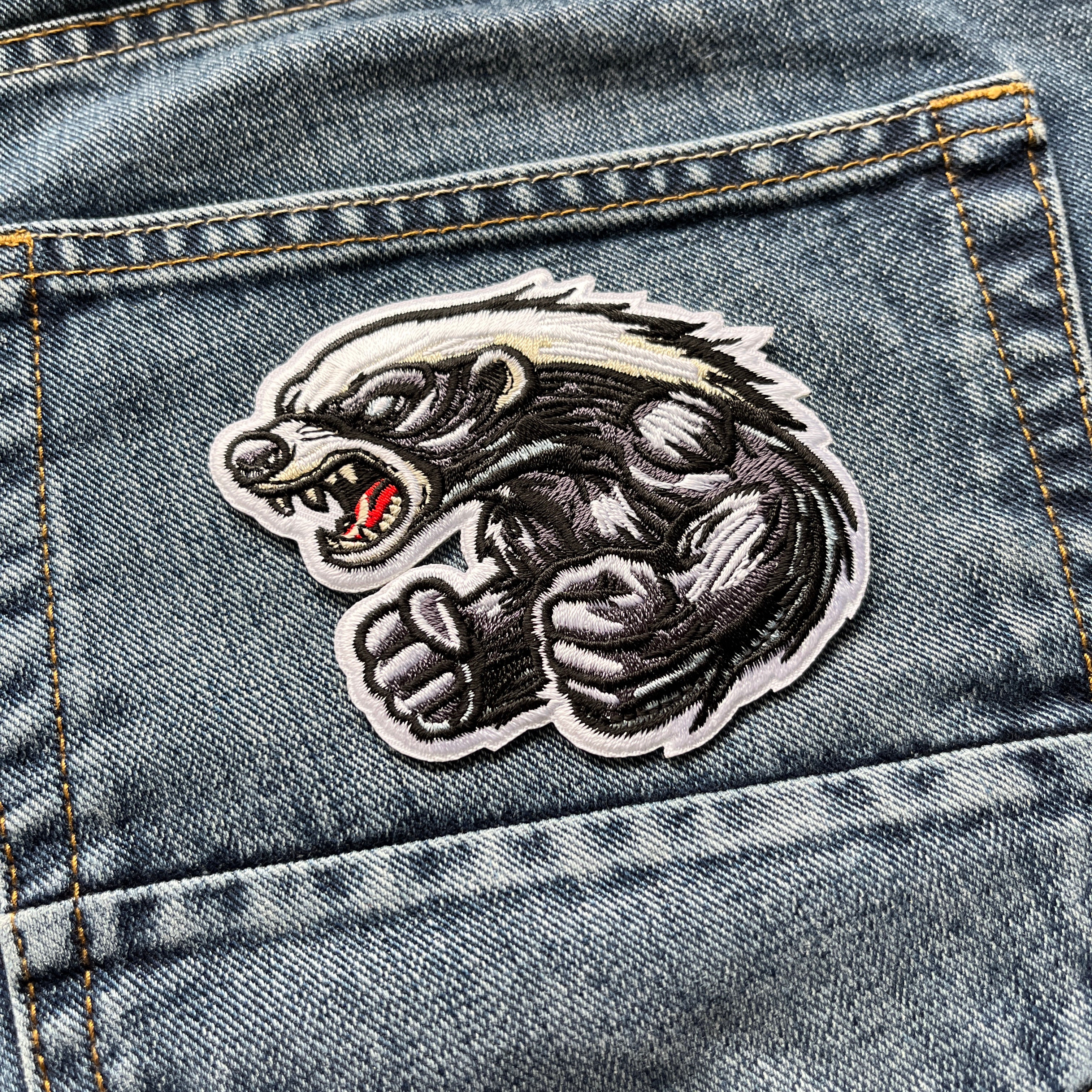 Embroidered Angry Fighting Badger Iron on Sew on Patch – PATCHERS