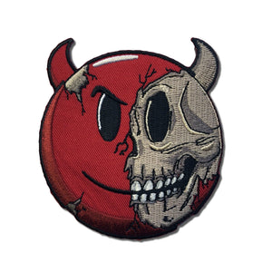 3" Cracked Skull Devil Smiley Patch - PATCHERS Iron on Patch
