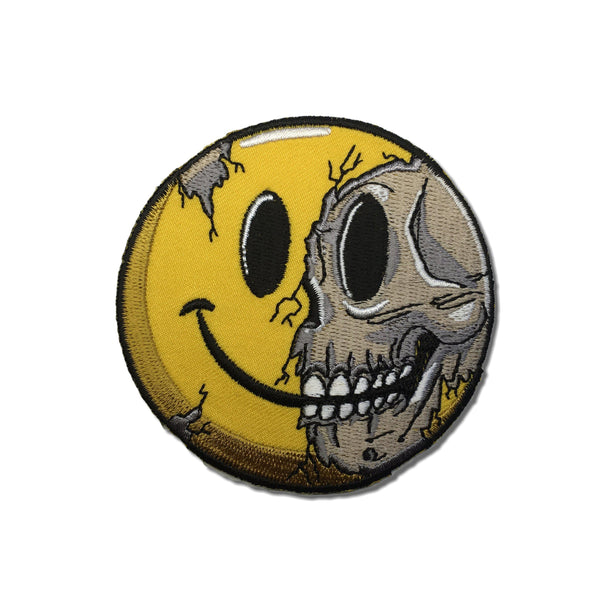 3" Cracked Skull Smiley Patch - PATCHERS Iron on Patch