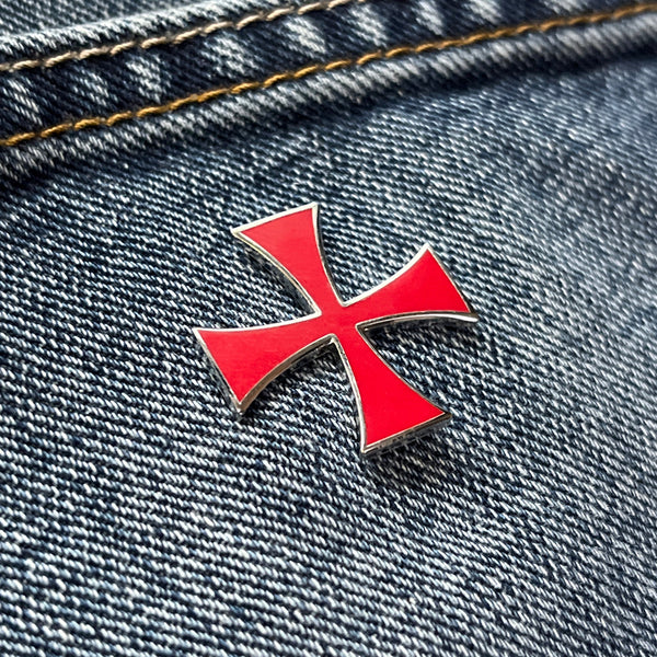 Knights Templar Cross Red Pin Badge - PATCHERS Pin Badge