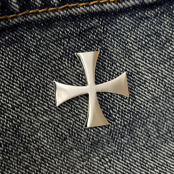 Knights Templar Cross Silver Pin Badge - PATCHERS Pin Badge