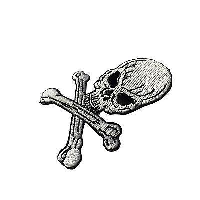 Skull and Cross Bones Patch - PATCHERS Iron on Patch
